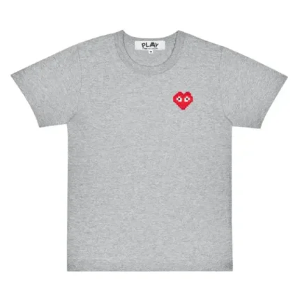 Play Invaders T Shirt Red Emblem-grey