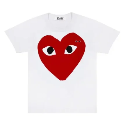 Play T Shirt Large Red Heart And Emblem